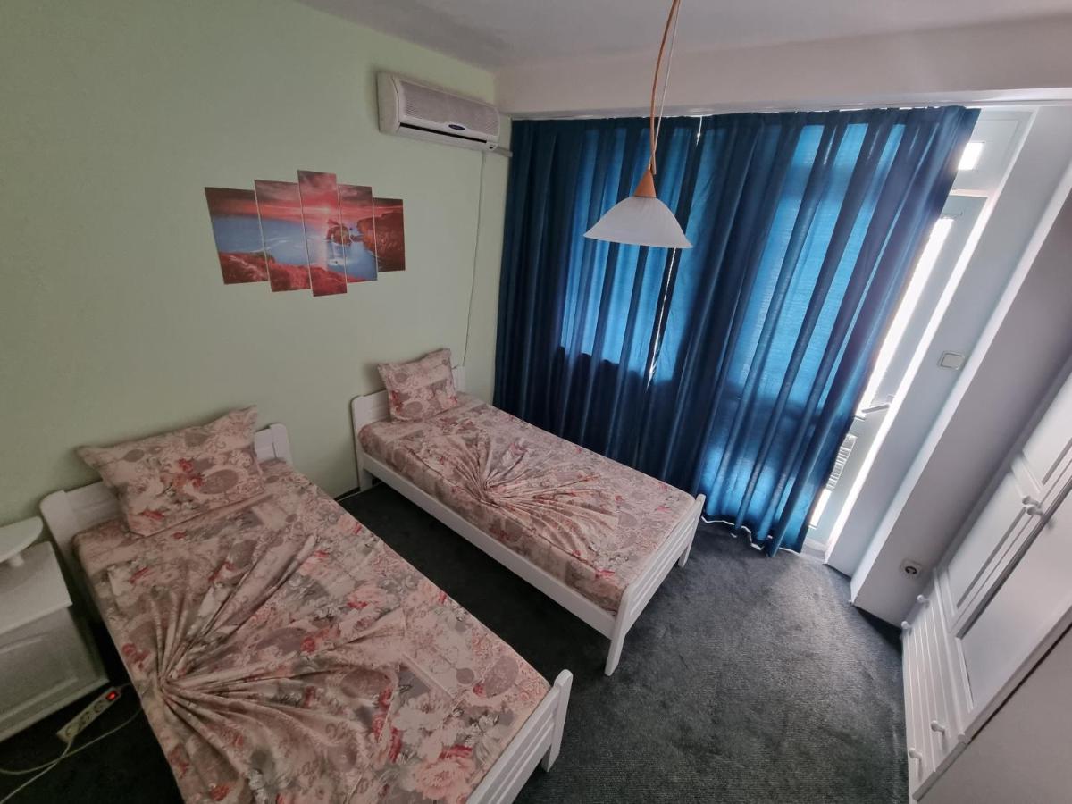 Guesthouse Flora Kiten  Kültér fotó