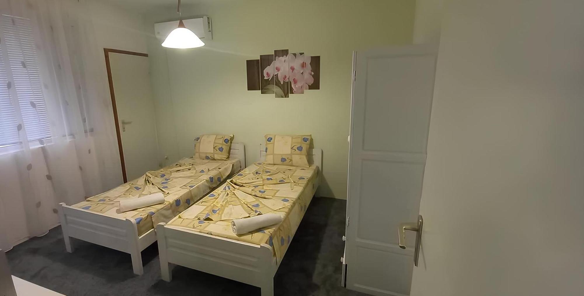 Guesthouse Flora Kiten  Kültér fotó