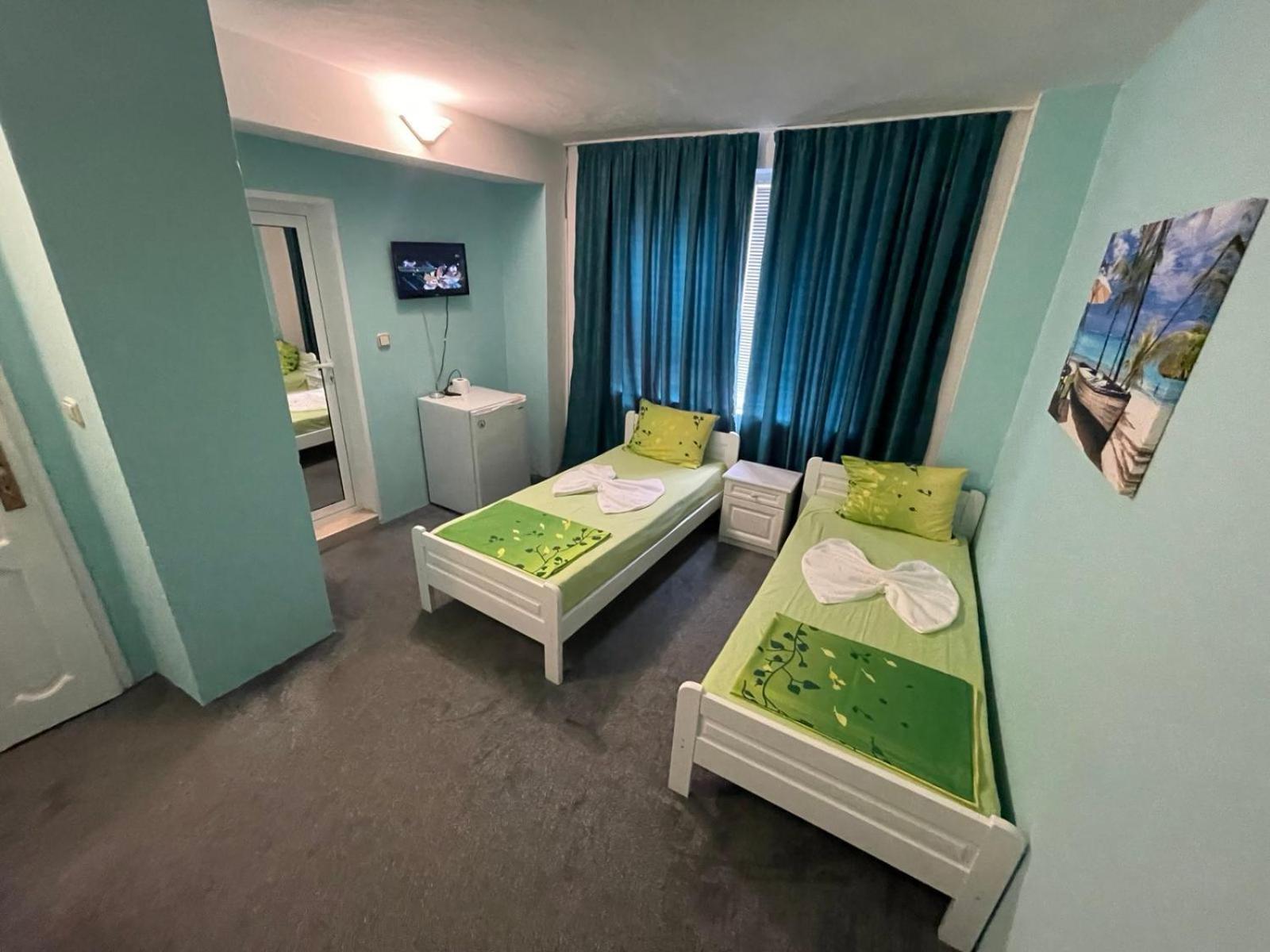 Guesthouse Flora Kiten  Kültér fotó